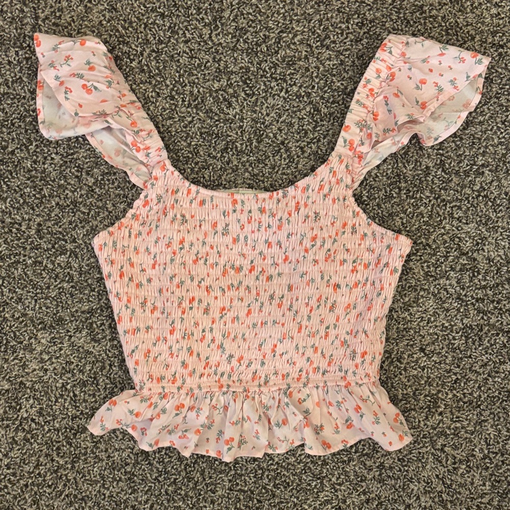 Wallflower Pink Flutter Sleeve Top